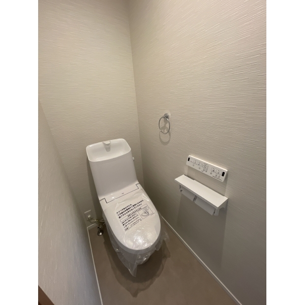 神戸市兵庫区神田町 【1階トイレ】水周りが隣接されており、快適にお過ごし頂けます