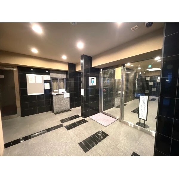 サンクタス下落合ミュゼオ・コートＡ エントランス