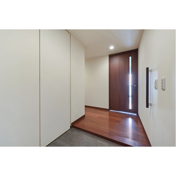 グランドメゾン池下ザ・タワー 玄関