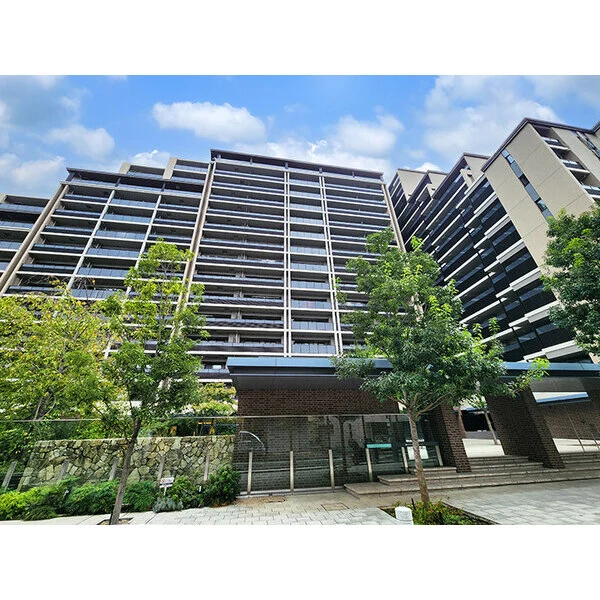 ブリリアシティ西早稲田 外観