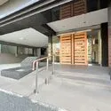 バームステージ葛西 重厚感溢れるエントランスが住まう方を優雅に迎えます。グレード感のある迎賓空間が日々の暮らしを彩ります