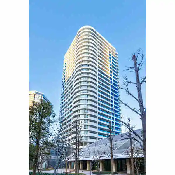 Ｍ．Ｍ．ＴＯＷＥＲＳ　ｔｈｅ　Ｅａｓｔ 外観