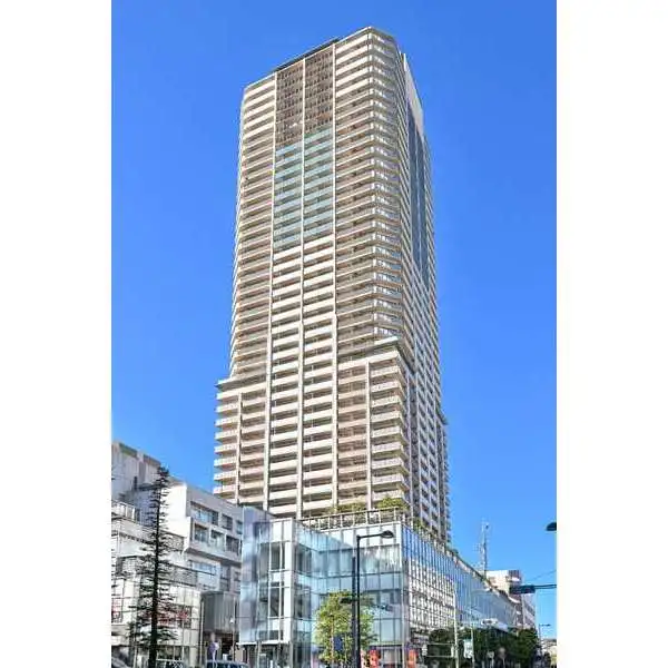 プラウドタワー武蔵小杉 外観