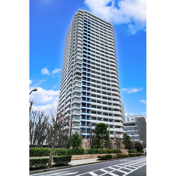 Ｍ．Ｍ．ＴＯＷＥＲＳ　ｔｈｅ　Ｓｏｕｔｈ 外観