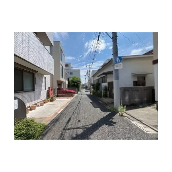 文京区大塚４丁目 前面道路（２０２６年７月撮影）