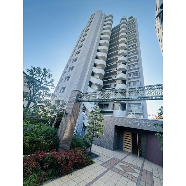 クレアシティ関目 外観