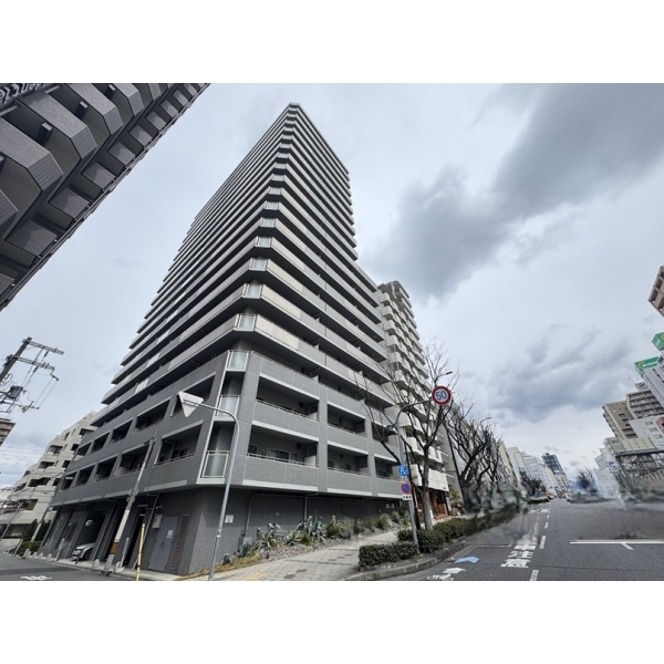 ファミールＫＯＵＺＴＯＷＥＲ 外観