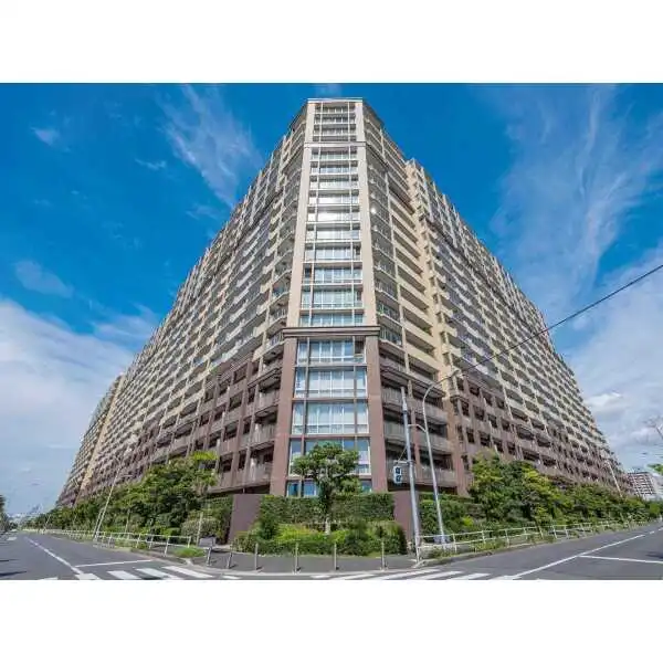 プラウド新浦安 外観