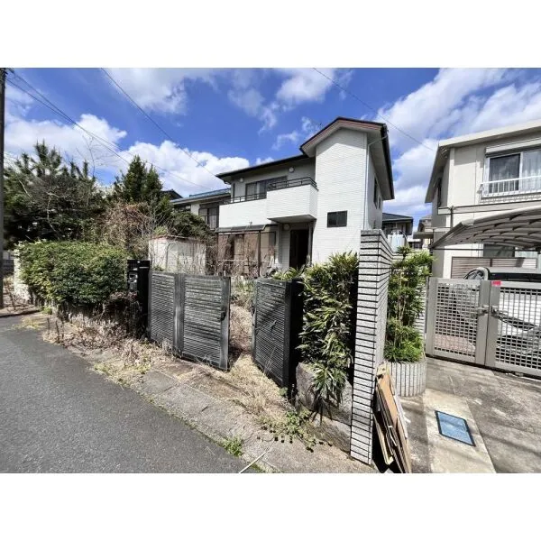 松戸市三矢小台２丁目 現地（古家あり）：解体更地渡し(撮影年月：2026年06月)