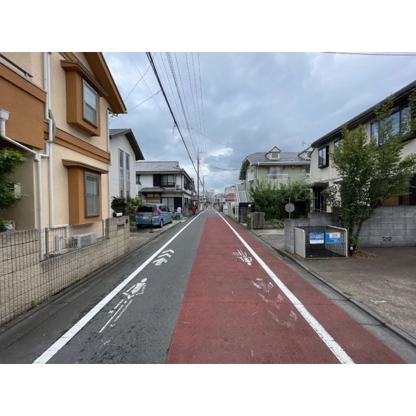 小平市仲町 前面道路