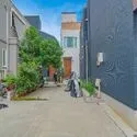 杉並区井草５丁目 駐車場：写真中央部より右手前側が対象地