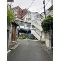 新宿区中井２丁目 前面道路