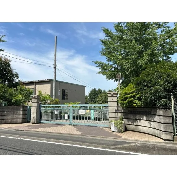 さいたま市浦和区仲町3丁目 さいたま市立仲町小学校(小学校)まで約990m(徒歩13分)