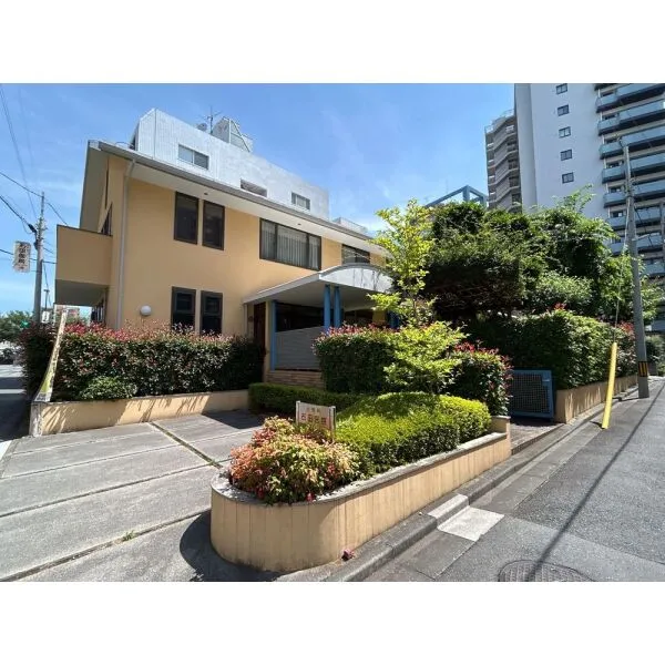 さいたま市浦和区仲町3丁目 石田小児科医院(病院)まで約100m(徒歩2分)
