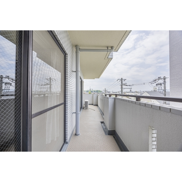 ライオンズマンション下鴨本町 バルコニー(西側)