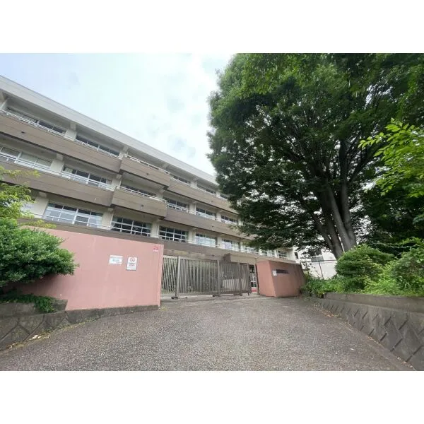 海老名市国分寺台3丁目 海老名市立大谷中学校(中学校)まで約1200m(徒歩15分)