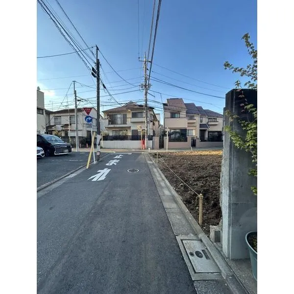品川区二葉３丁目 前面道路（南西側）