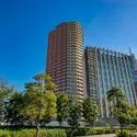 ローレルコート新宿タワー 外観：マンション外観