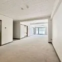 江ノ島マンション 家具配置のしやすい縦長リビング