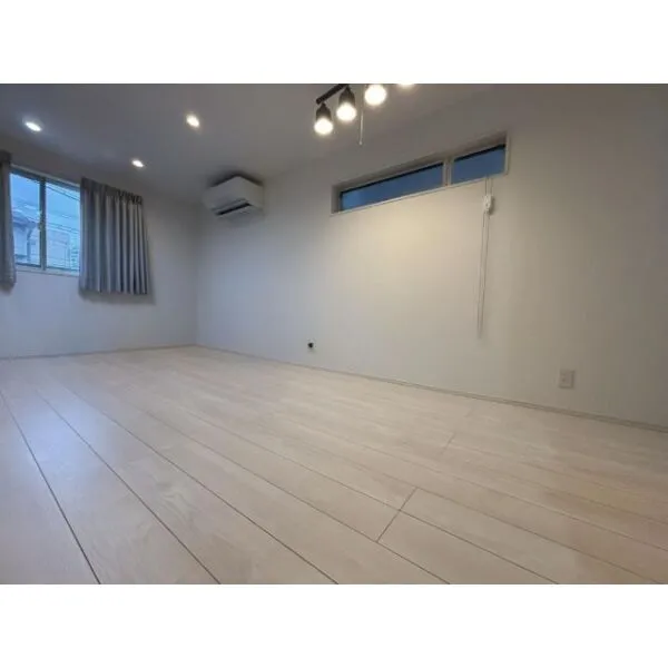 川崎市中原区中丸子 居室・リビング