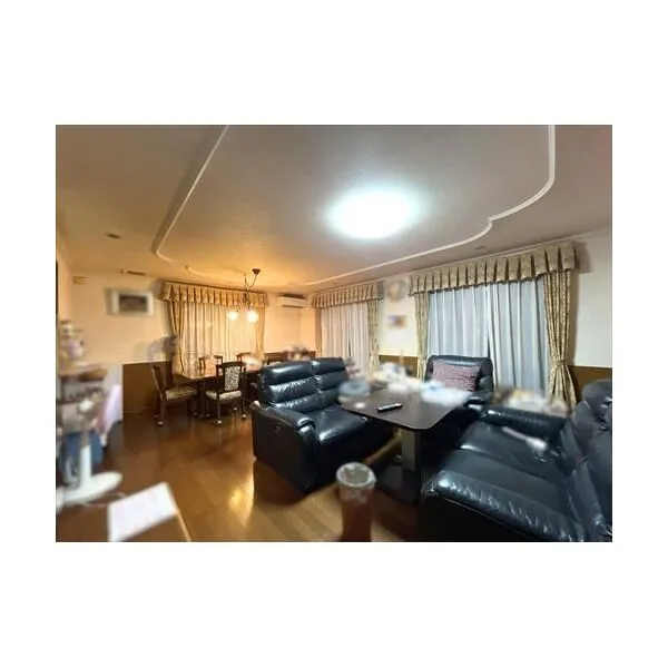 千葉市中央区要町 リビング