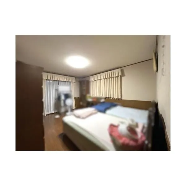 千葉市中央区要町 南西側洋室
