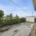 東松山市あずま町２丁目 庭