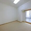 プレヴィオ橋本 北西側洋室