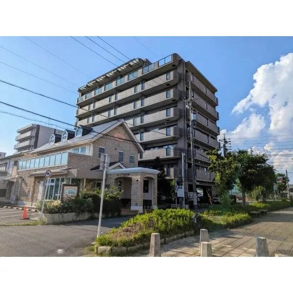 ライオンズマンション鶴里 建物外観