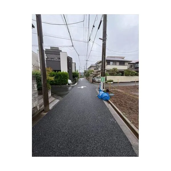 練馬区春日町1丁目 前面道路(1)