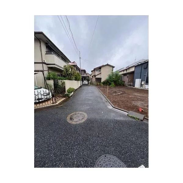 練馬区春日町1丁目 前面道路(2)
