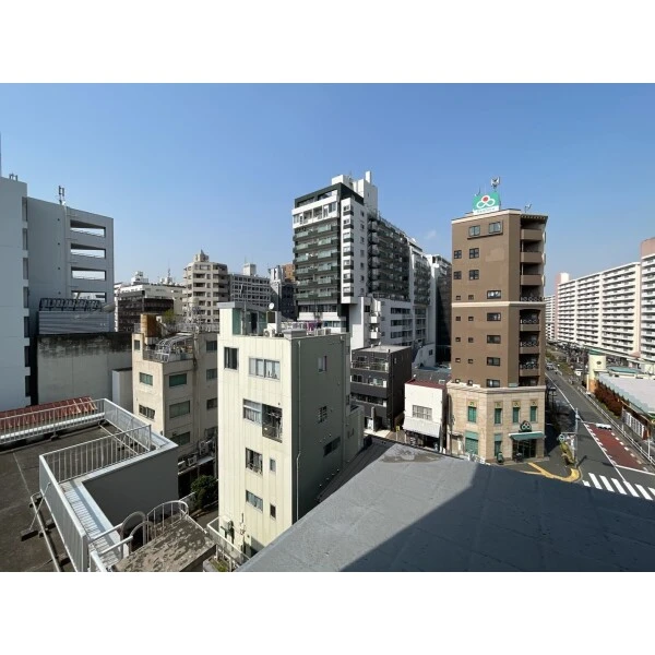 グランドメゾン戸山 和室約6畳からの眺望
