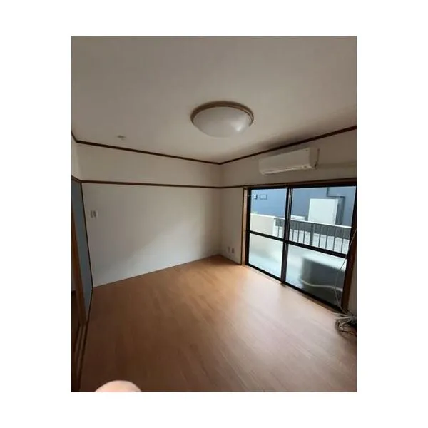 八王子市中野上町1丁目 102号室洋室