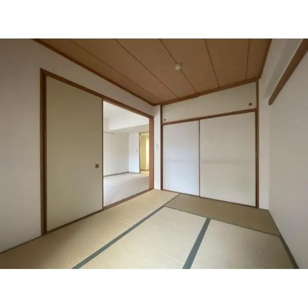 府中パーク・ホームズ 和室