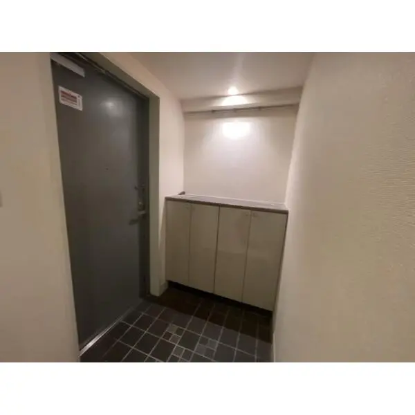 府中パーク・ホームズ 玄関