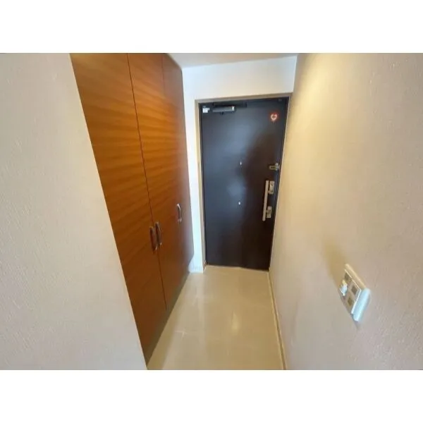 ウッディタウン新三田セントパークI番館 玄関