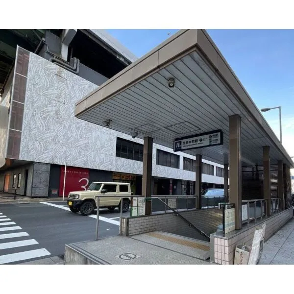 パレロワイヤル順慶町 中央線・堺筋線「堺筋本町」駅(駅)まで約490m(徒歩7分)
