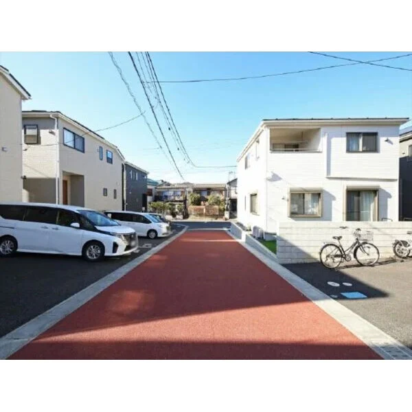 八千代市上高野 西側前面道路