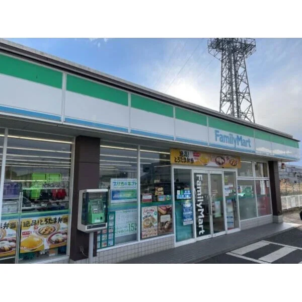 八千代市上高野 ファミリーマート八千代上高野店（コンビニ）まで約790m（徒歩10分）