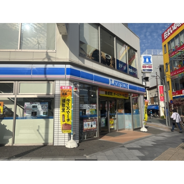 スパシエ八王子クレストタワー 現地から約230mの場所に「ローソン八王子八日町店」があります。（コンビニ）まで約230m（徒歩3分）