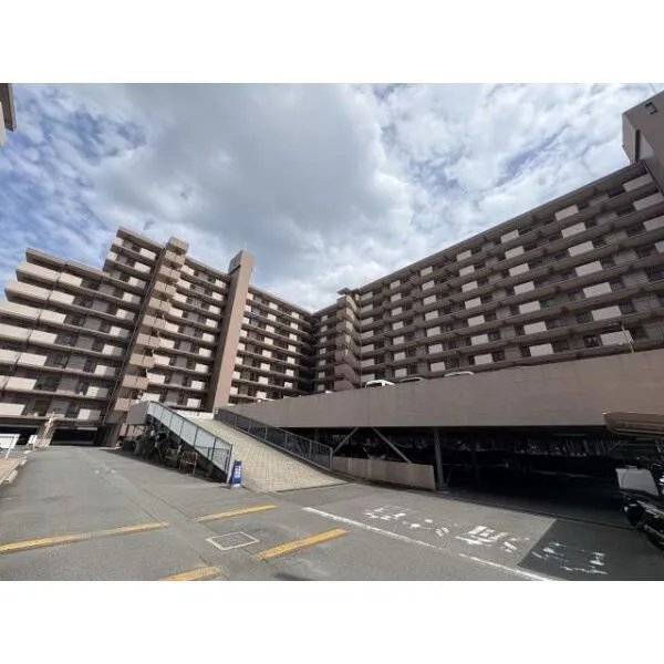 サンシティ西京極2番館 総戸数494戸のビッグレジデンス