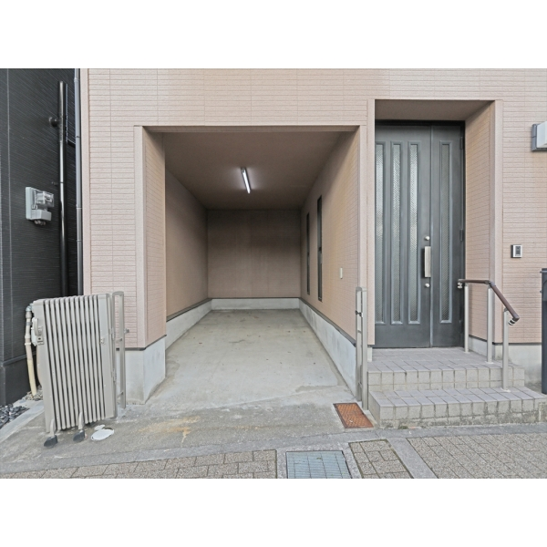 西宮市戸田町 駐車スペース