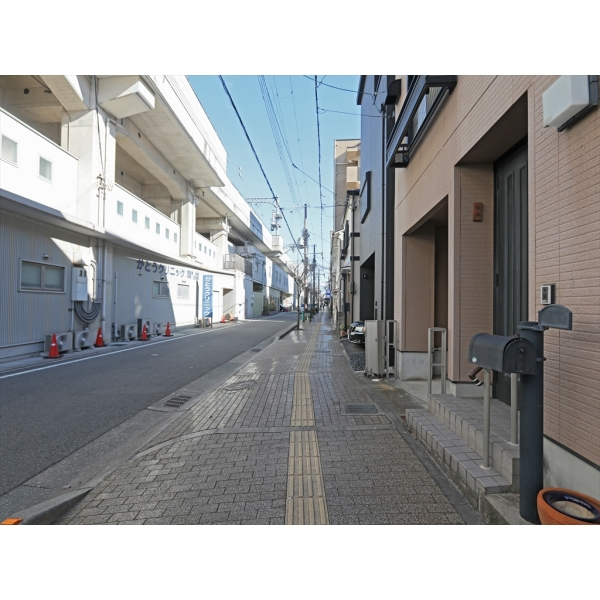 西宮市戸田町 前面道路