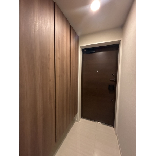 クレヴィア京都　山科 玄関