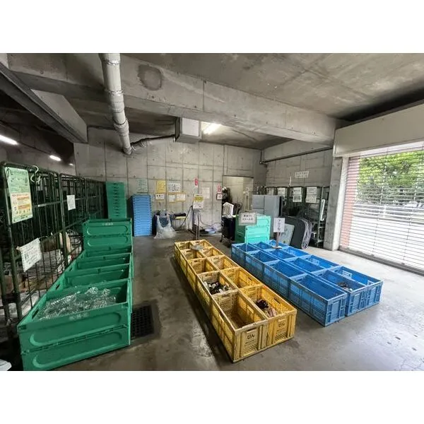 ヴィオスガーデン城山 ゴミ置場(コミュニティスクエア1階)24時間利用ゴミ出し可能!