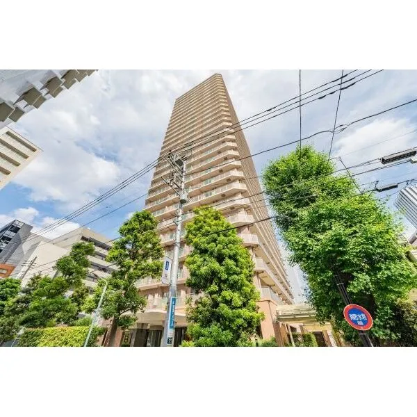 ライオンズタワー池袋 建物外観