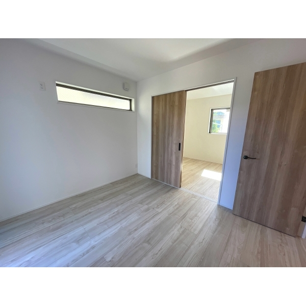 茅ヶ崎市菱沼１丁目 洋室