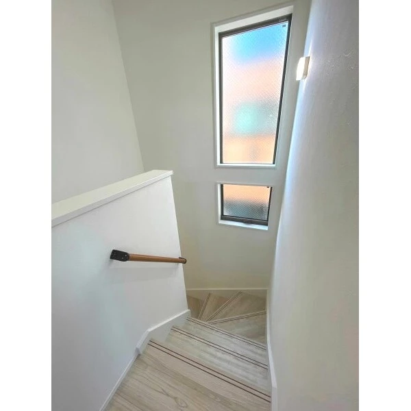 茅ヶ崎市菱沼１丁目 階段