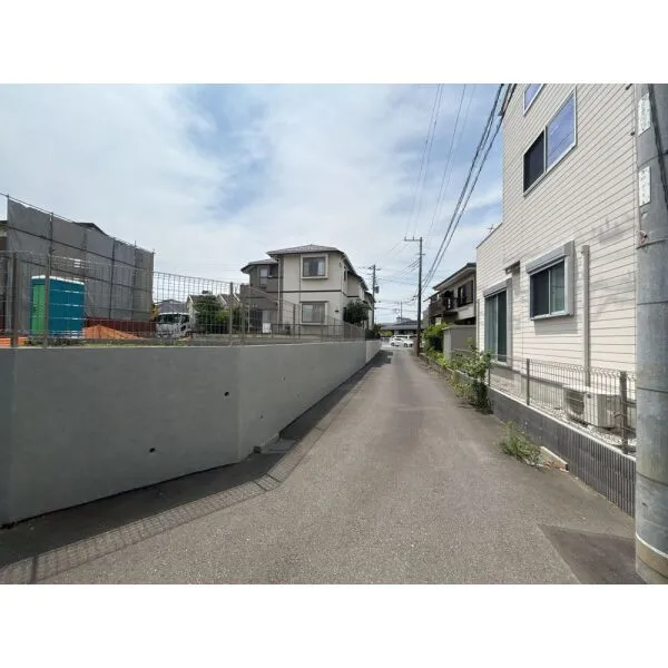 藤沢市辻堂元町4丁目 北東側道路