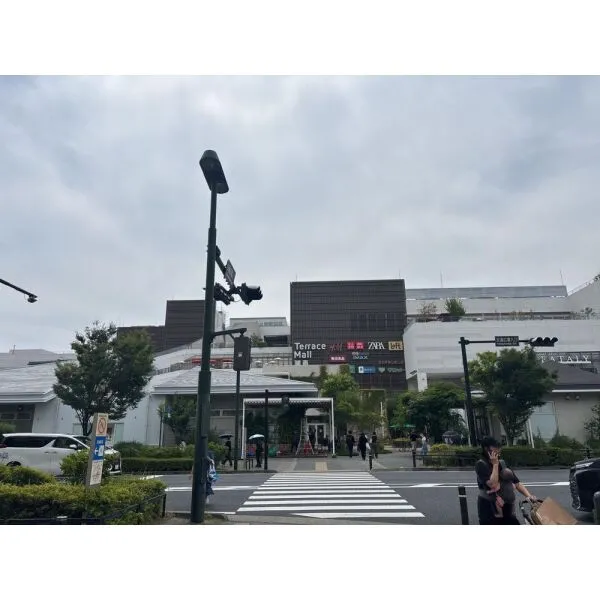 藤沢市辻堂元町4丁目 テラスモール湘南(ショッピングセンター)まで約1500m(徒歩19分)